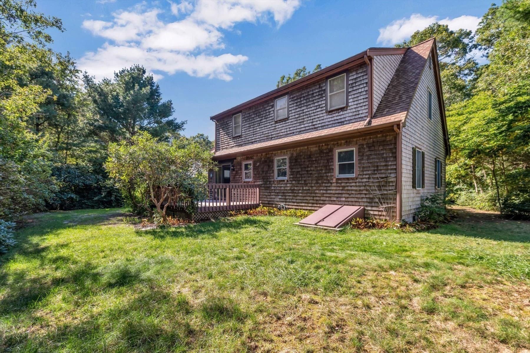 Single Family Residence at 729 Old Barnstable Rd, Falmouth MA 02536, photo 23 of 30