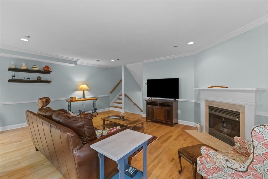 67 N Quinsigamond Ave # 18, Shrewsbury MA 01545 photo 6