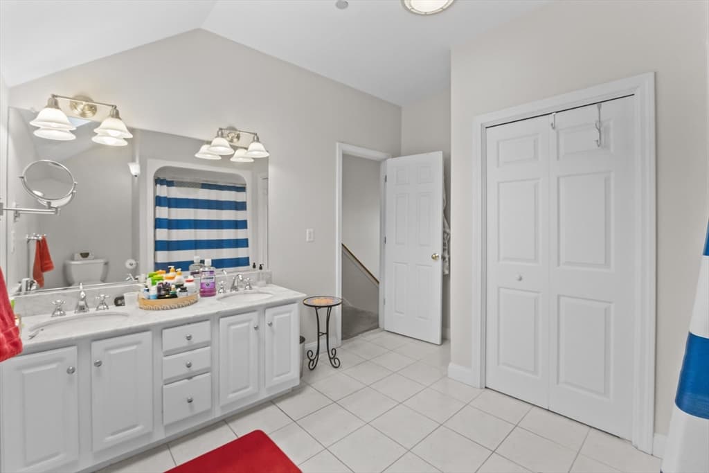 67 N Quinsigamond Ave # 18, Shrewsbury MA 01545 photo 16