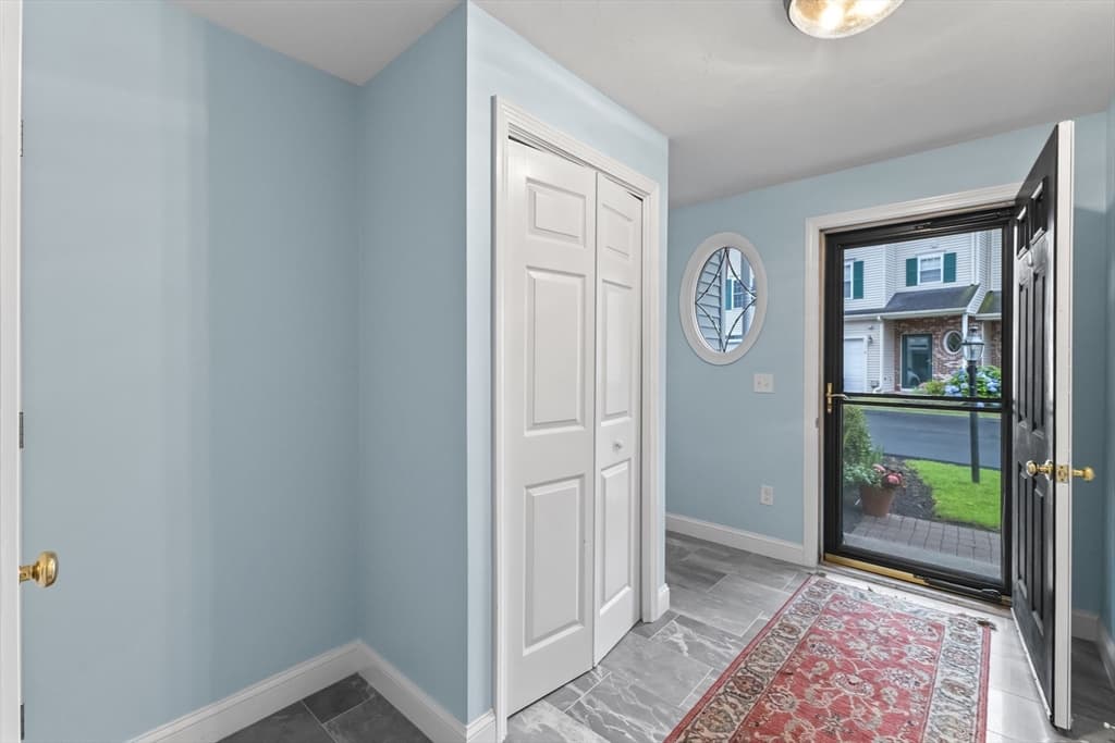 67 N Quinsigamond Ave # 18, Shrewsbury MA 01545 photo 4