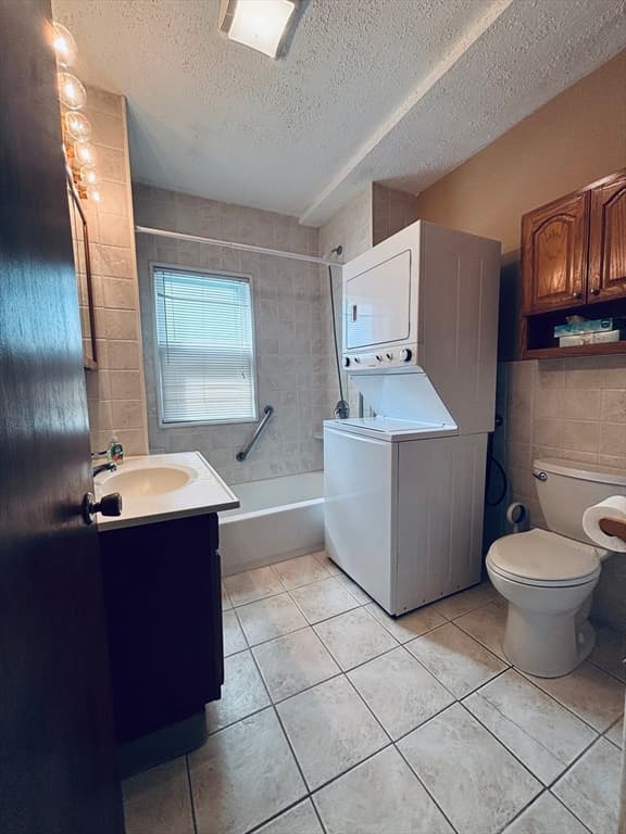 Multi Family at 207 Gladstone St, Boston MA 02128, Boston, photo 21 of 30