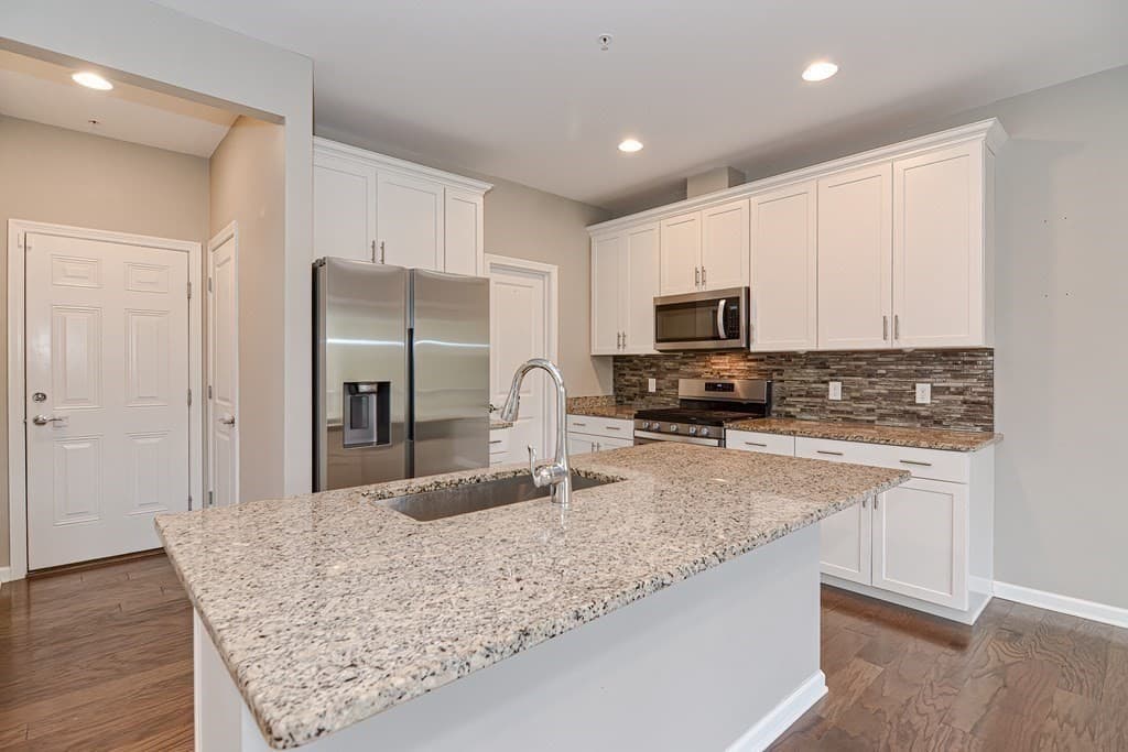 22 Locust Ln # 22, Hopkinton MA 01748 photo 11