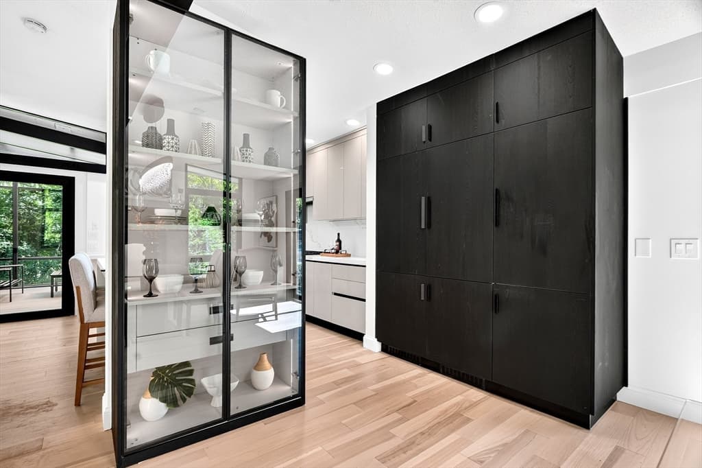 365 Newton St, Brookline MA 02467 photo 19