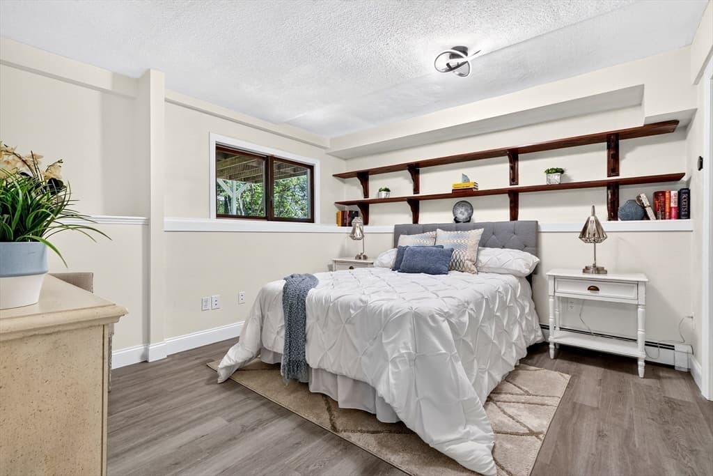 365 Newton St, Brookline MA 02467 photo 29