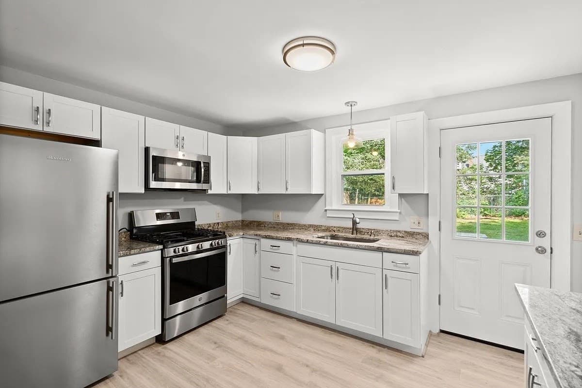 2 Family - 2 Units Side by Side at 6 Richs Court, Amesbury MA 01913, Amesbury, photo 9 of 31