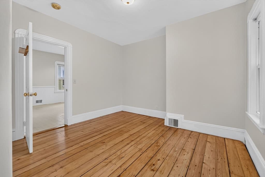 29-31 Victoria St, Somerville MA 02144 photo 24