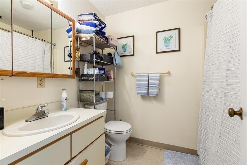 50 South Common St # 403, Lynn MA 01902 photo 22