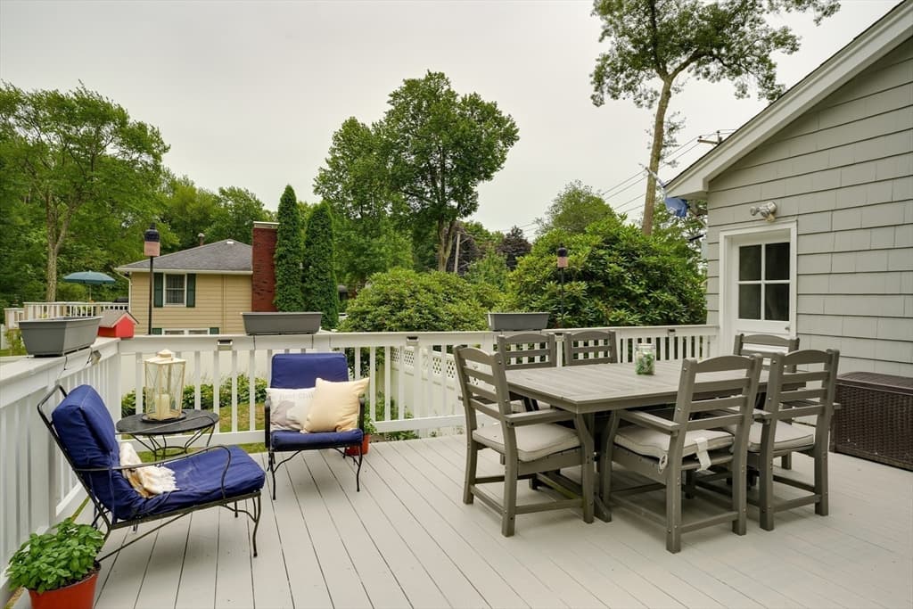 18 Hart St, Burlington MA 01803 photo 5