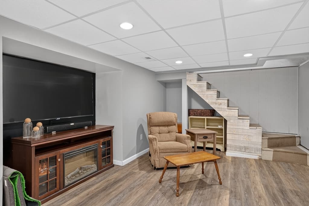 18 Hart St, Burlington MA 01803 photo 21