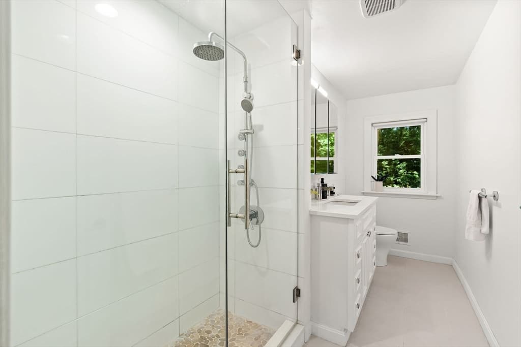 44 Windemere Rd, Wellesley MA 02481 photo 25