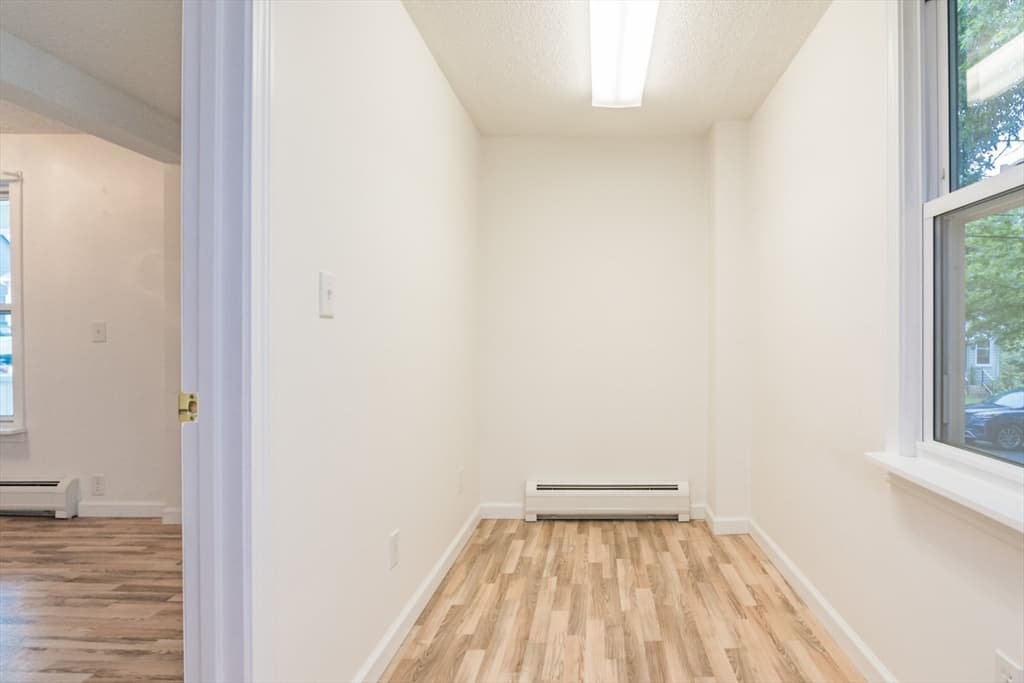 56 Warner St, Northampton MA 01062 photo 17