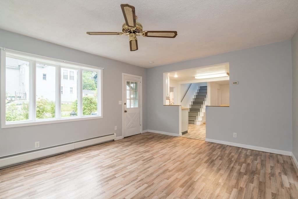 56 Warner St, Northampton MA 01062 photo 14