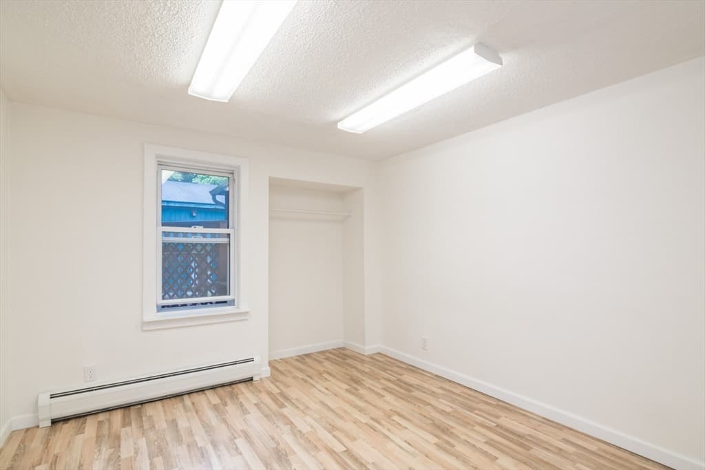 56 Warner St, Northampton MA 01062 photo 18
