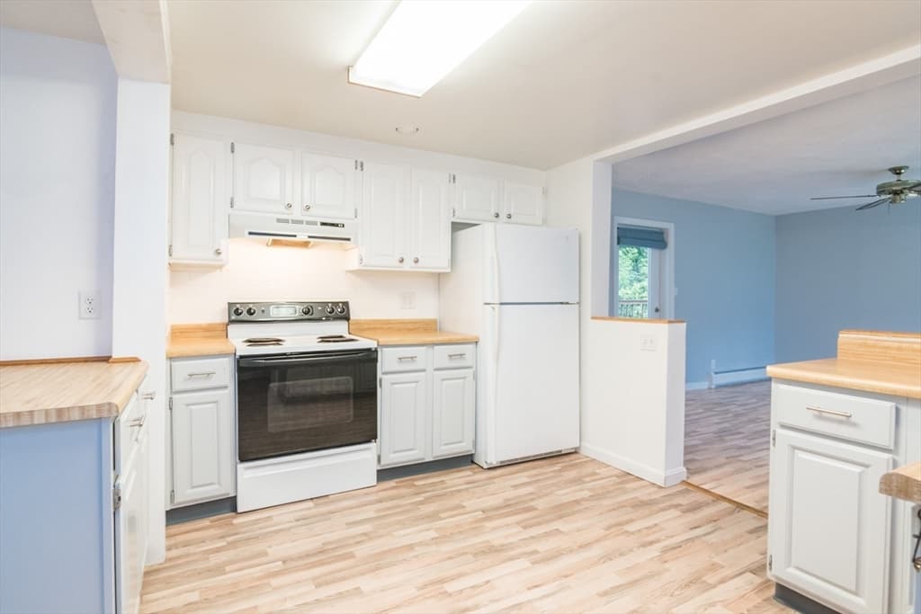 56 Warner St, Northampton MA 01062 photo 8
