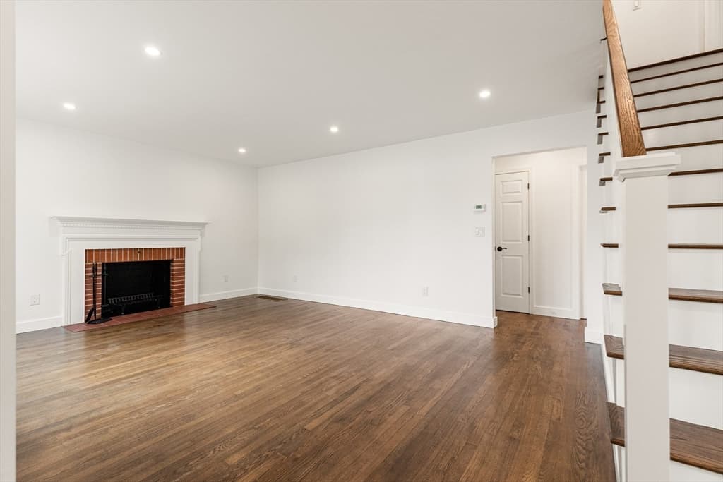 39 Mckinley Avenue, Lowell MA 01851 photo 10