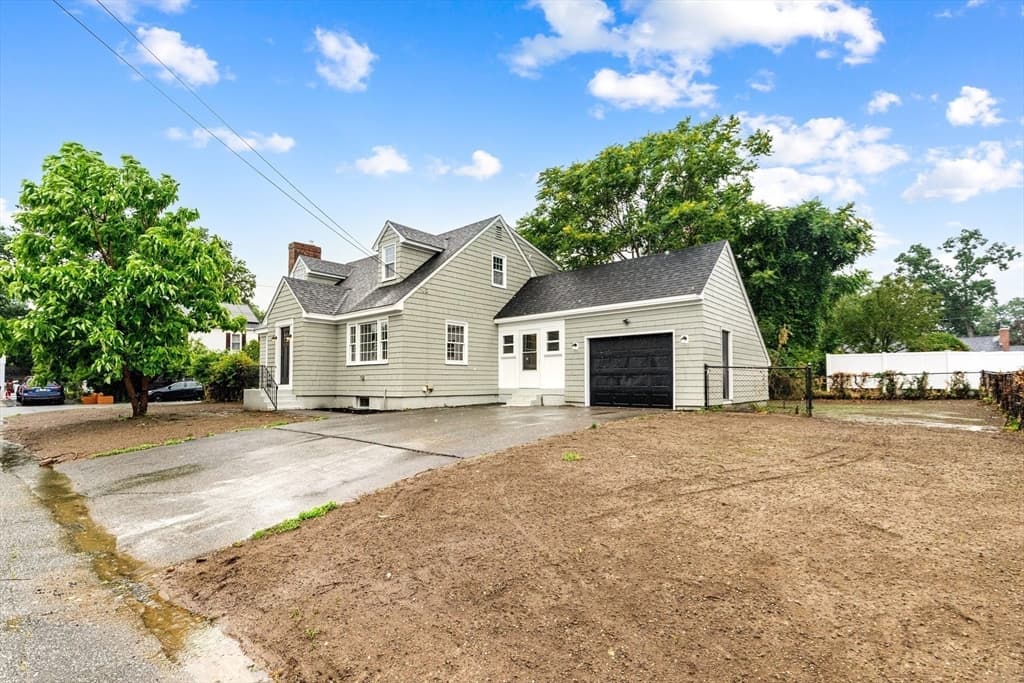 39 Mckinley Avenue, Lowell MA 01851 photo 33
