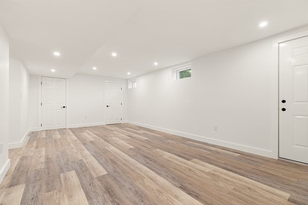 39 Mckinley Avenue, Lowell MA 01851 photo 25