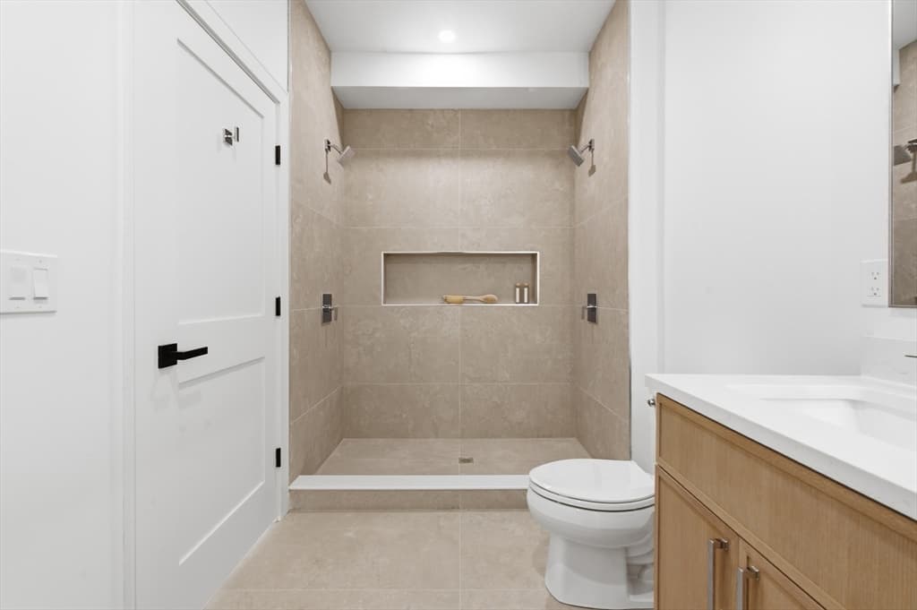 Condominium at 28 Geneva St # 206, Boston MA 02128, Boston, photo 9 of 33