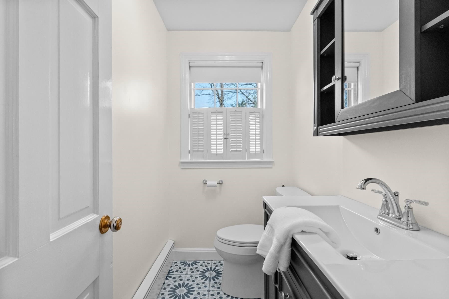 Single Family Residence at 515 Main St, Shrewsbury MA 01545, photo 16 of 42