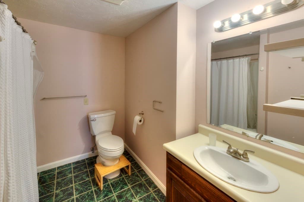 321 Plantation St # 102, Worcester MA 01604 photo 27