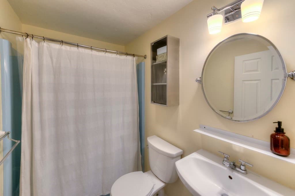 321 Plantation St # 102, Worcester MA 01604 photo 17