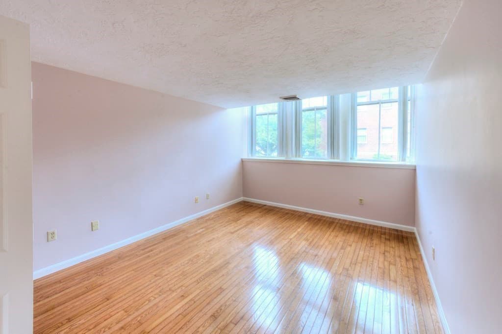 321 Plantation St # 102, Worcester MA 01604 photo 16
