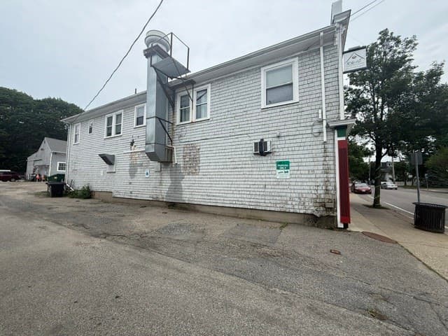 317 Court St, Plymouth MA 02360 photo 16