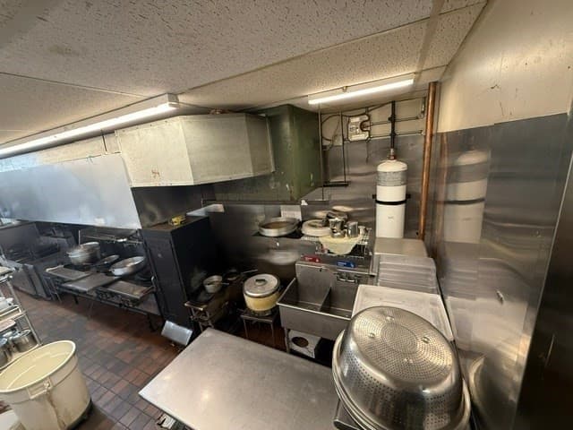 317 Court St, Plymouth MA 02360 photo 5