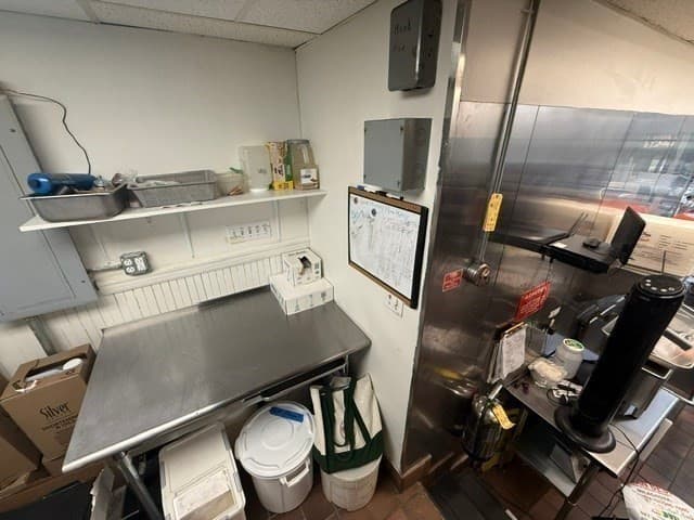317 Court St, Plymouth MA 02360 photo 10