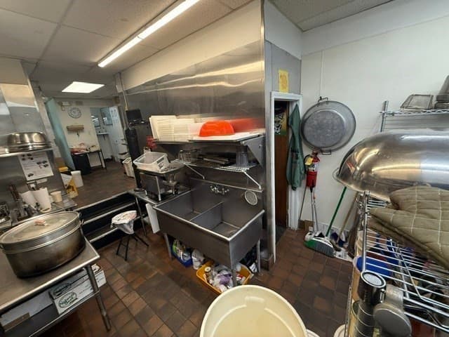 317 Court St, Plymouth MA 02360 photo 15