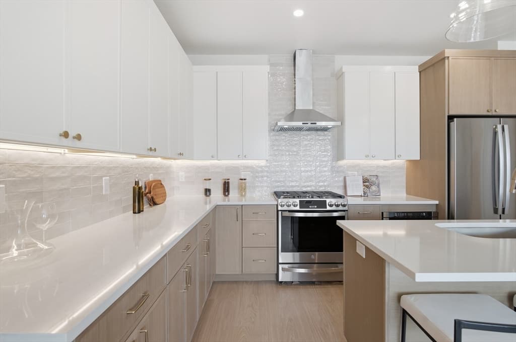 Condominium at 28 Geneva St # 205R, Boston MA 02128, Boston, photo 6 of 41