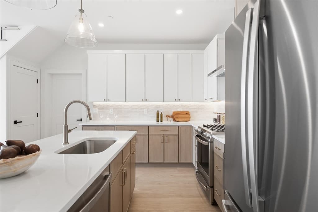 Condominium at 28 Geneva St # 205R, Boston MA 02128, Boston, photo 5 of 41