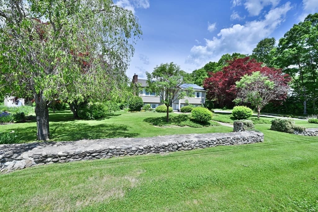 Single Family Residence at 19 Sawmill Road, Dudley MA 01571, Dudley, photo 5 of 42
