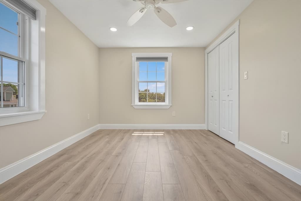 10 Thirteenth St, Wareham MA 02538 photo 17