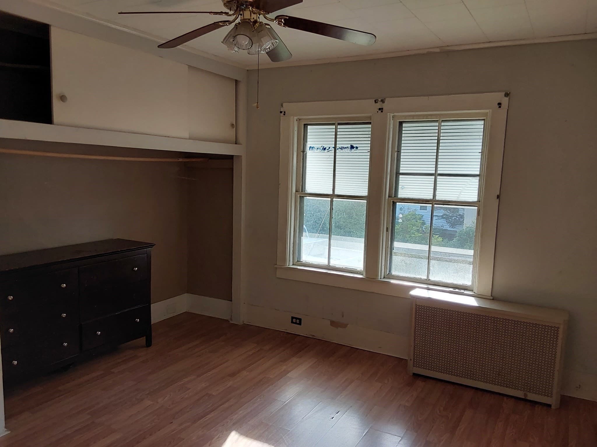 Single Family Residence at 96 East St, Ware MA 01082, Ware, photo 16 of 26