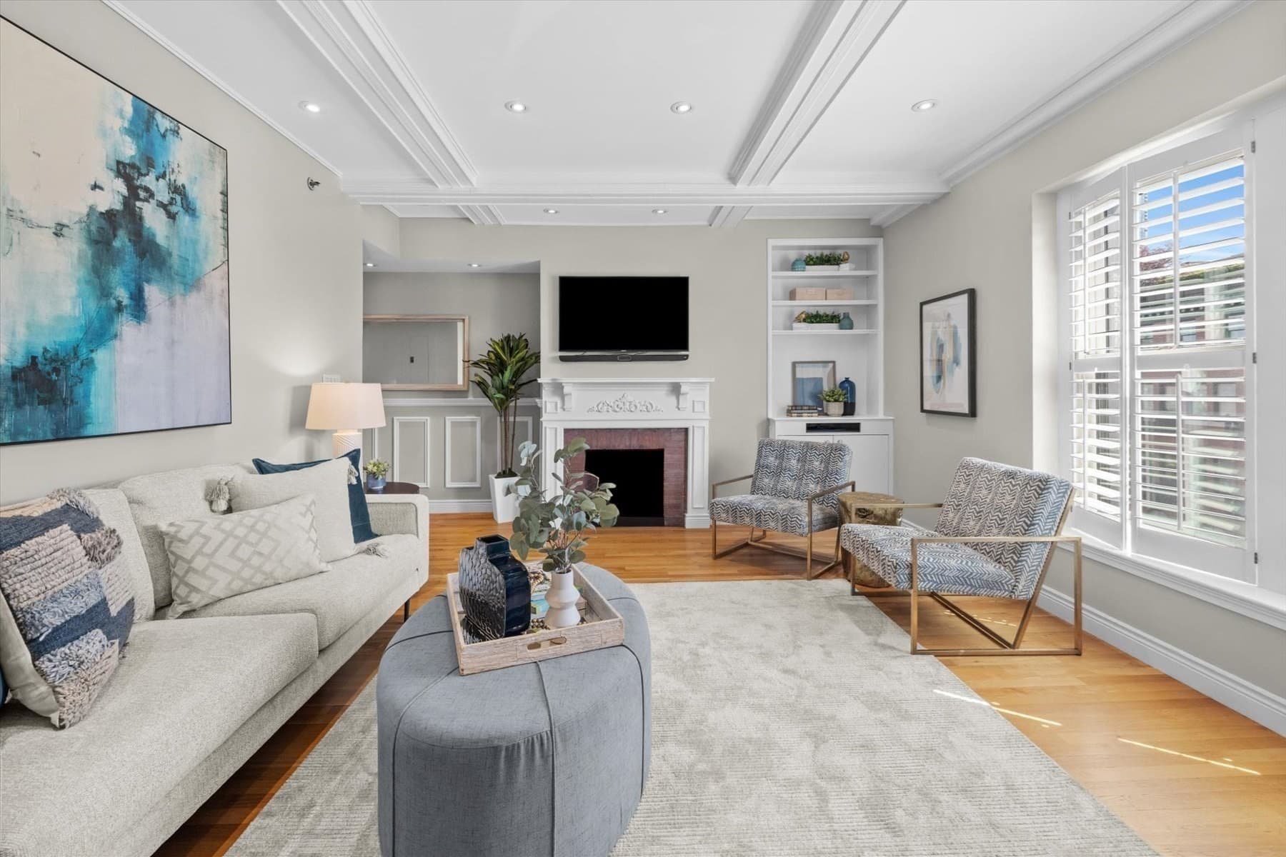 Condominium at 10 Charlesgate East # 502, Boston MA 02215, photo 2 of 34