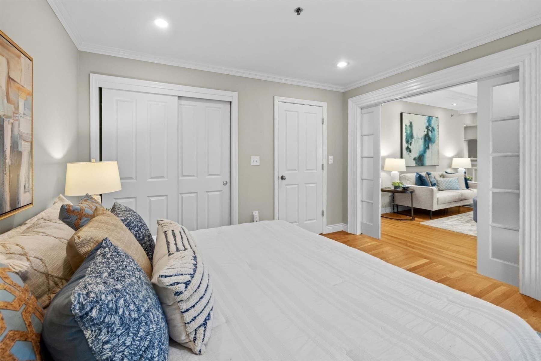 Condominium at 10 Charlesgate East # 502, Boston MA 02215, photo 12 of 34