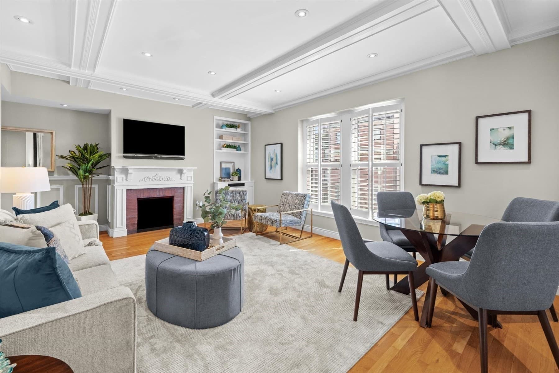 Condominium at 10 Charlesgate East # 502, Boston MA 02215, photo 3 of 34