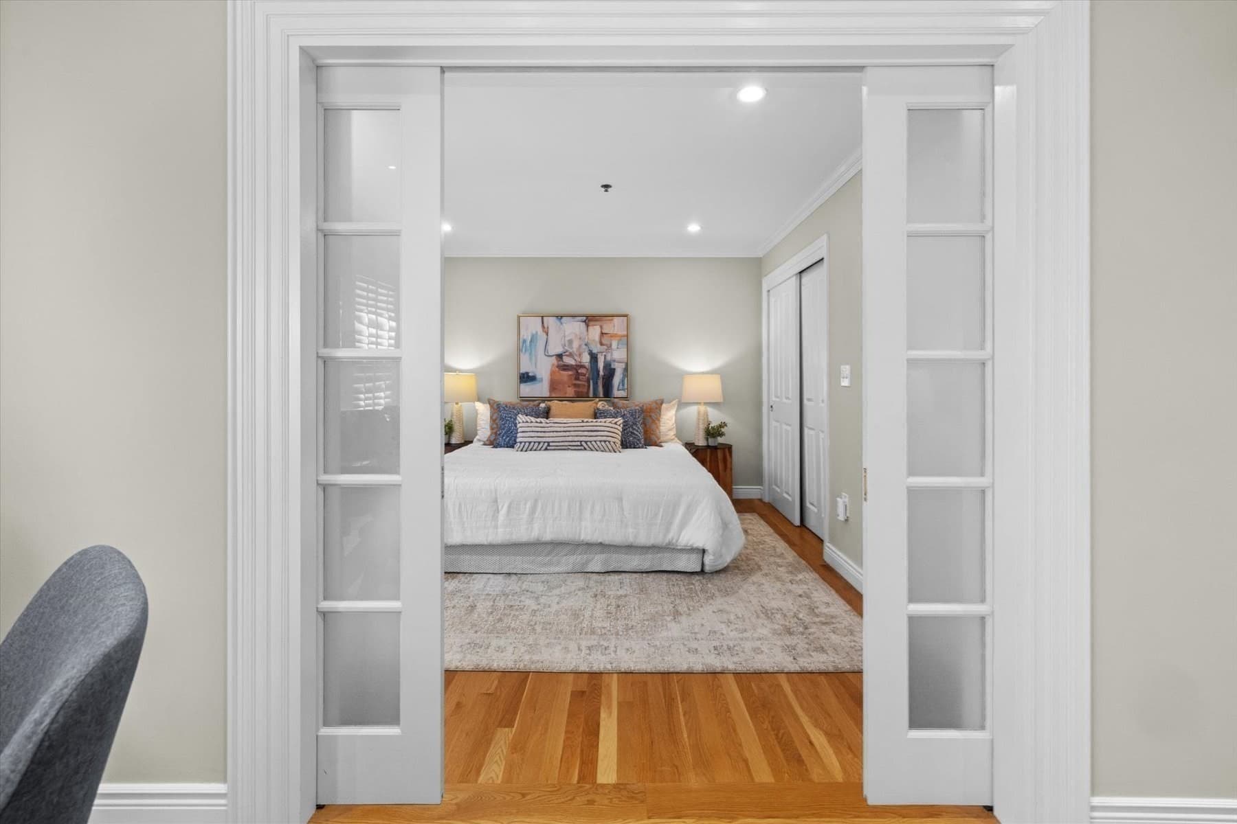 Condominium at 10 Charlesgate East # 502, Boston MA 02215, photo 9 of 34