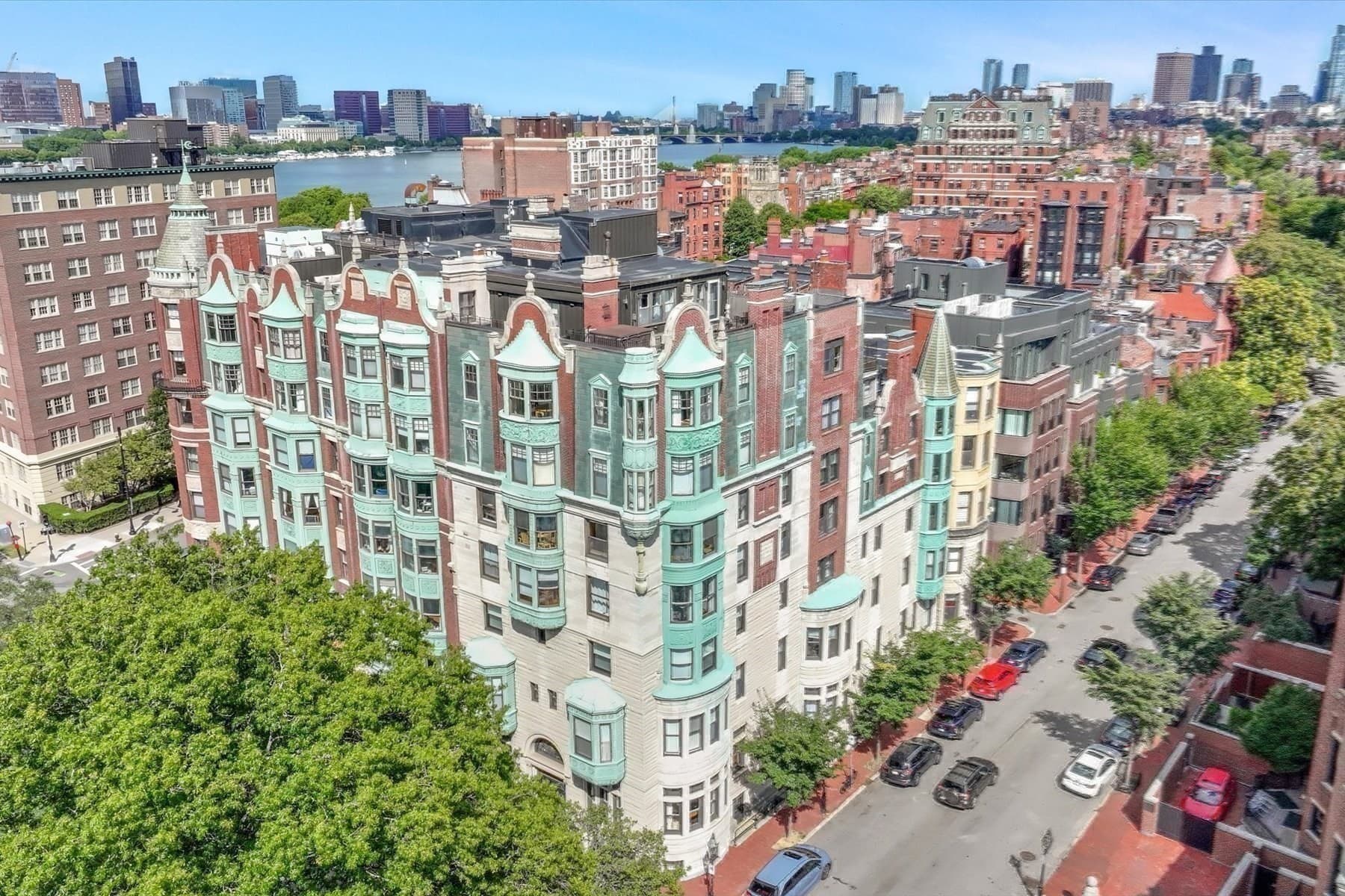 Condominium at 10 Charlesgate East # 502, Boston MA 02215, photo 31 of 34