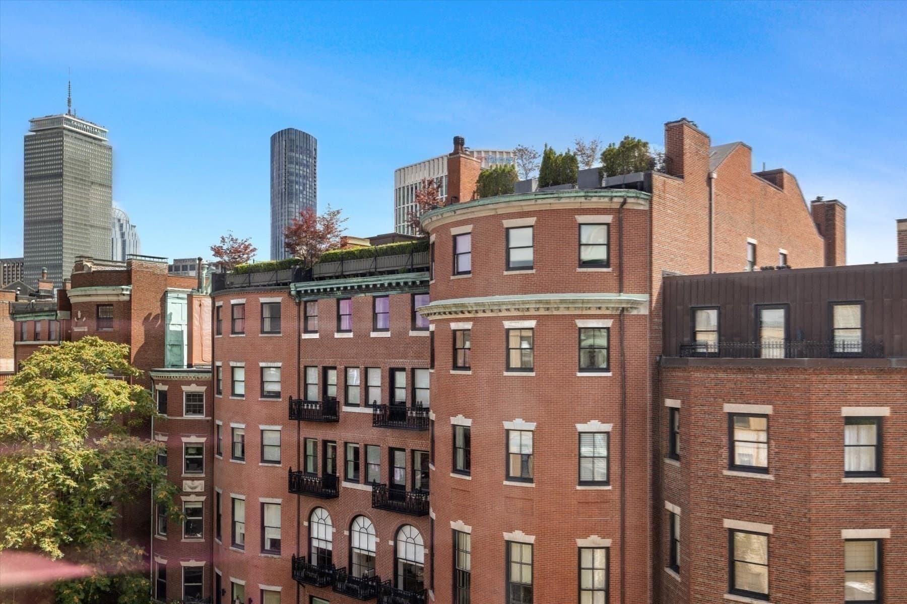 Condominium at 10 Charlesgate East # 502, Boston MA 02215, photo 25 of 34