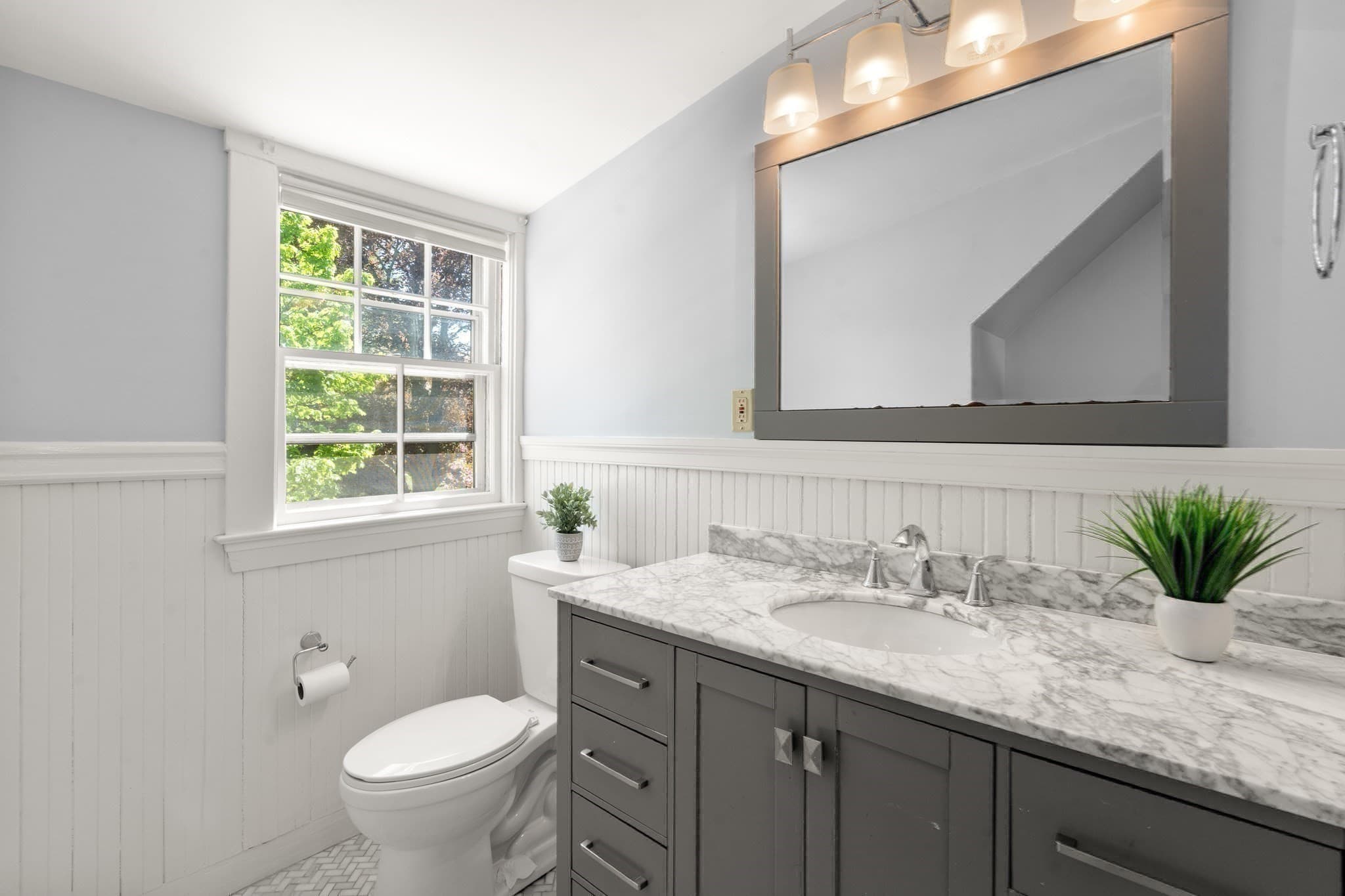 Single Family Residence at 189 Mount Vernon Street, Newton MA 02465, Newton, photo 13 of 28