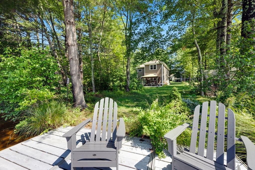 Single Family Residence at 2 Lakeshore Dr, Holland MA 01521, photo 10 of 40