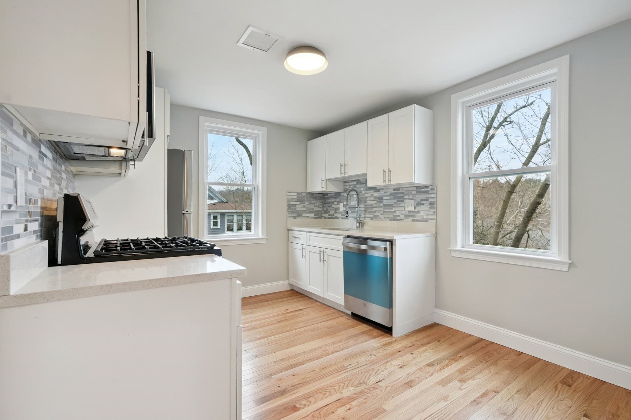 2 Family - 2 Units Up/Down at 49 Jamaica St, Boston MA 02130, photo 17 of 36