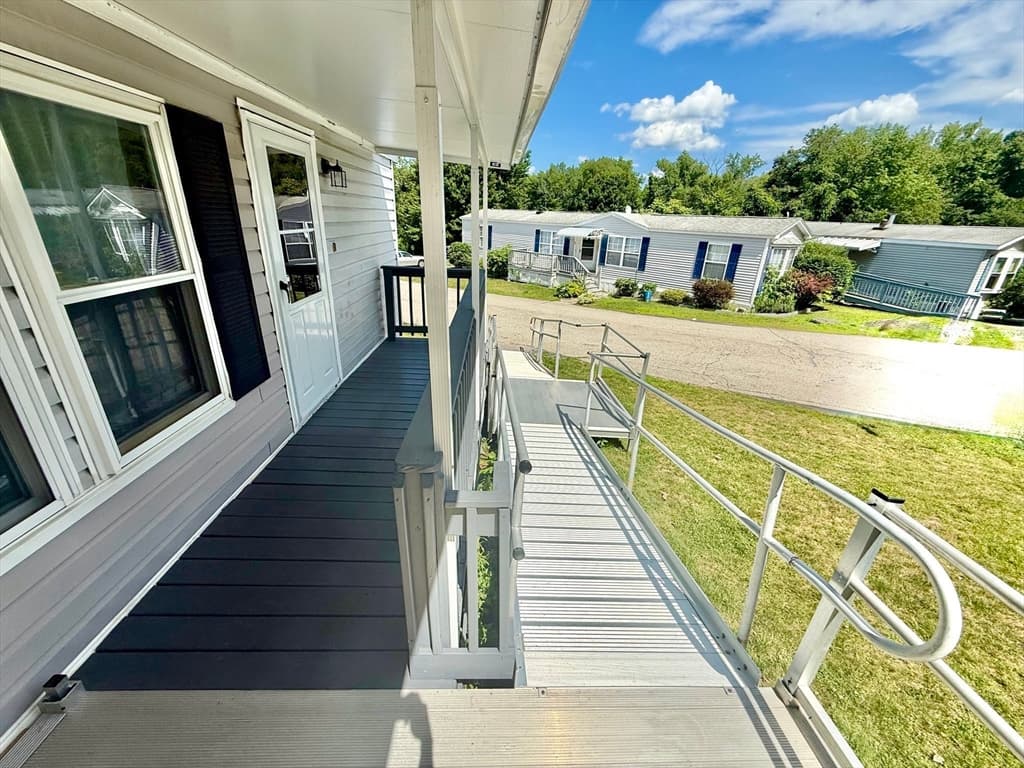 47 Washington St # 56, Auburn MA 01501 photo 3