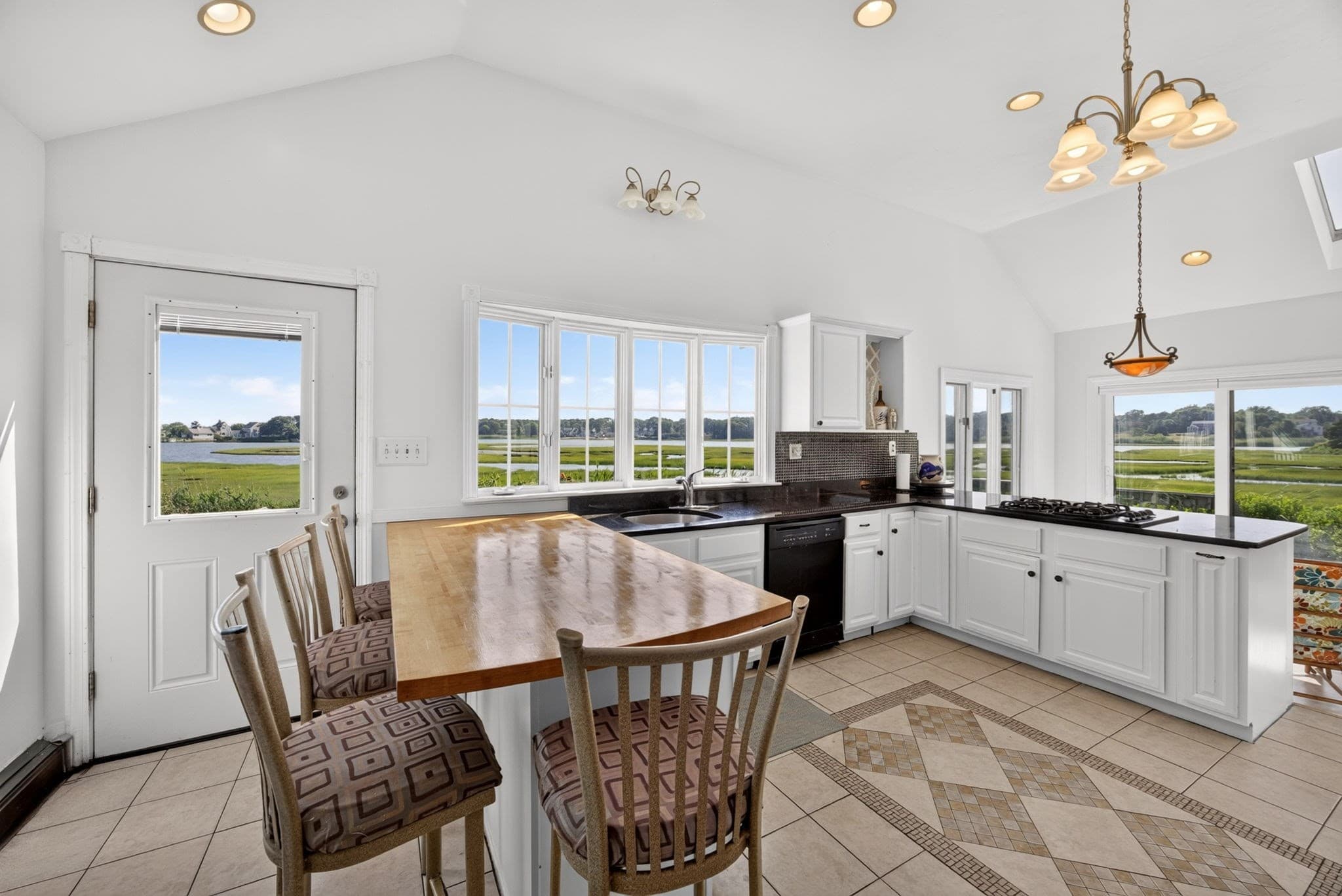 Single Family Residence at 21 Kens Way, Yarmouth MA 02673, Yarmouth, photo 20 of 42