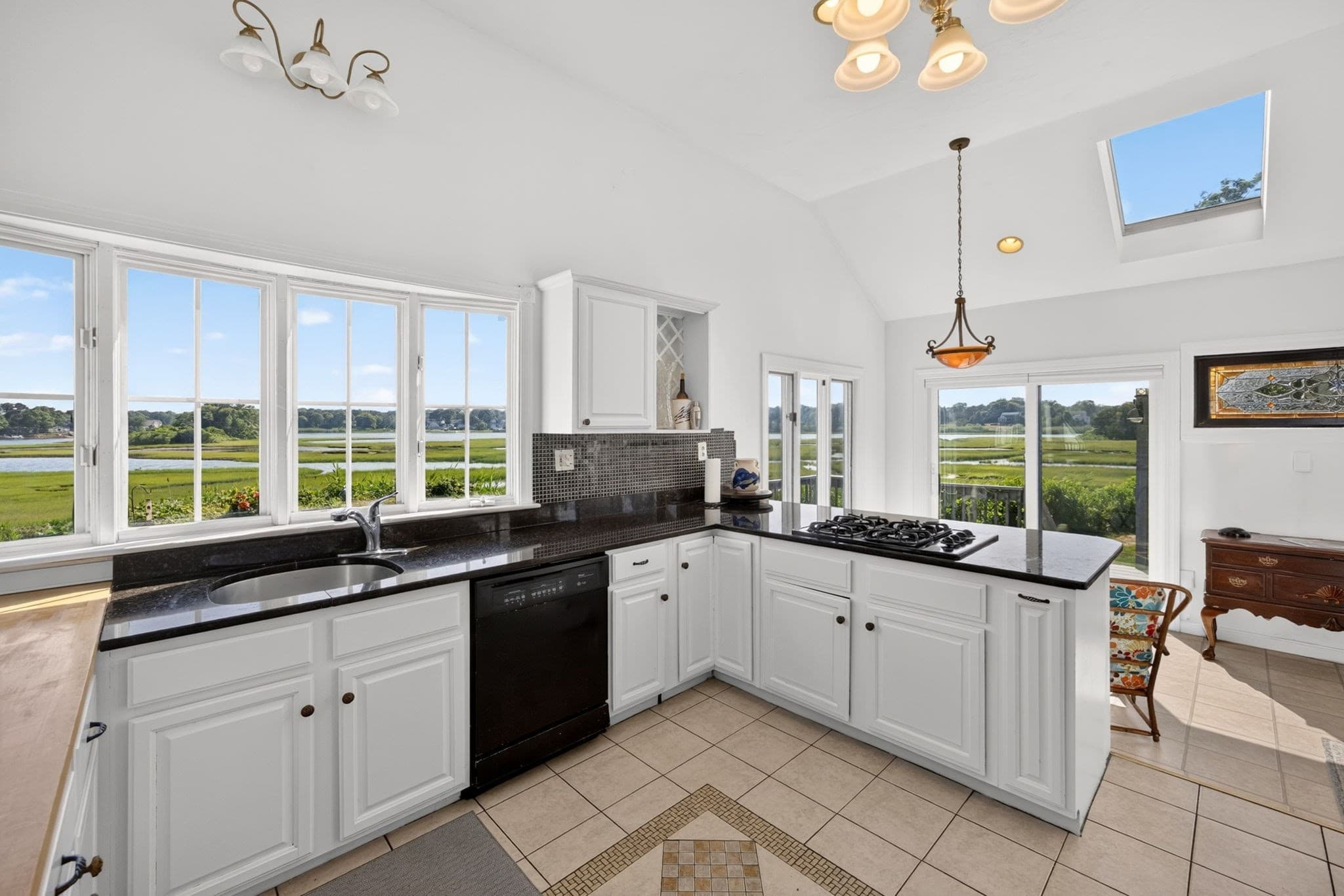 Single Family Residence at 21 Kens Way, Yarmouth MA 02673, Yarmouth, photo 21 of 42