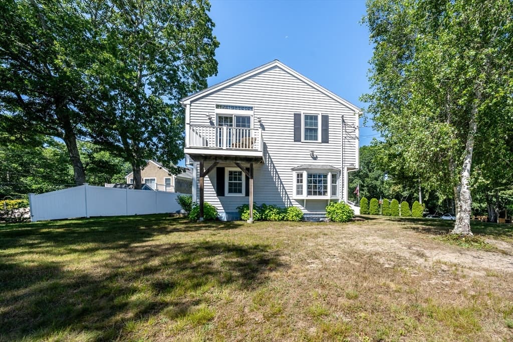 135 Baxter Ave, Yarmouth MA 02673 photo 3