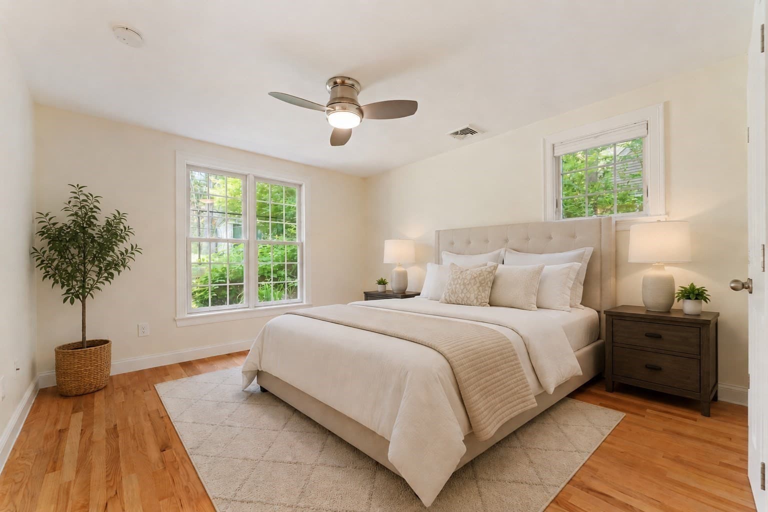 Single Family Residence at 10 Mayflower Path, Wayland MA 01778, photo 10 of 33