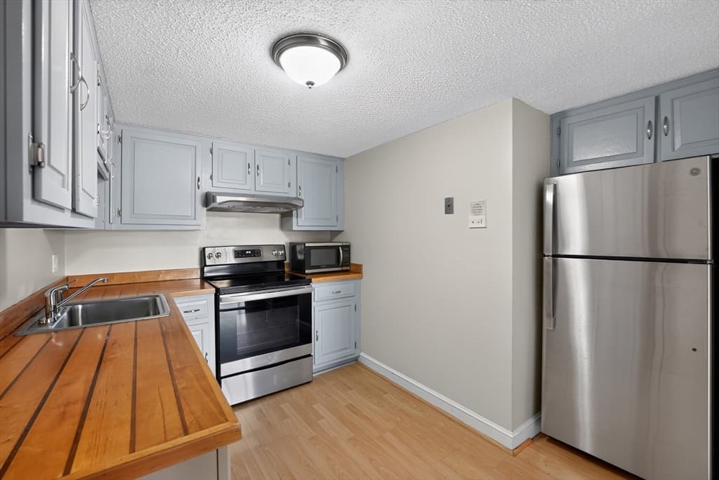 64 Wharf Street # J2, Salem MA 01970 photo 3